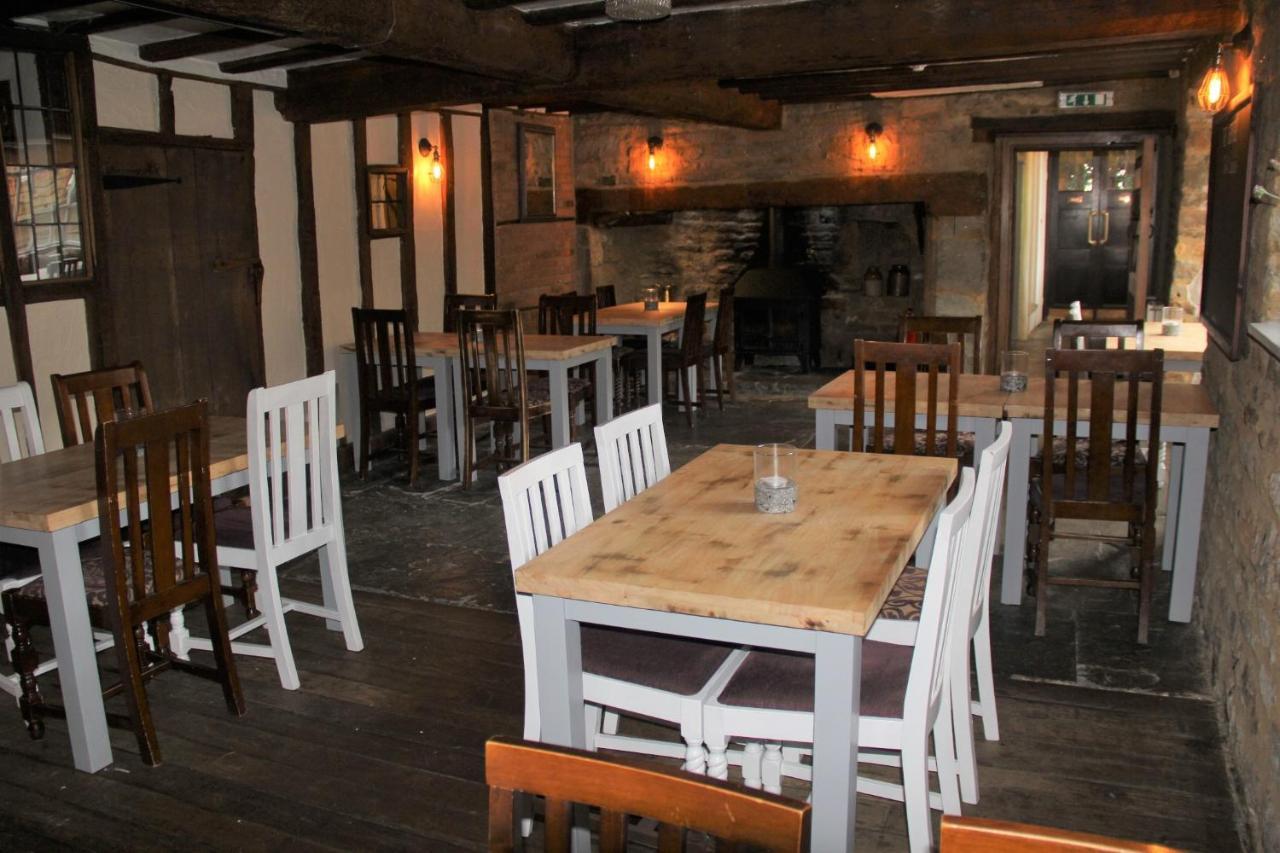 The George Inn Lower Brailes Exterior foto